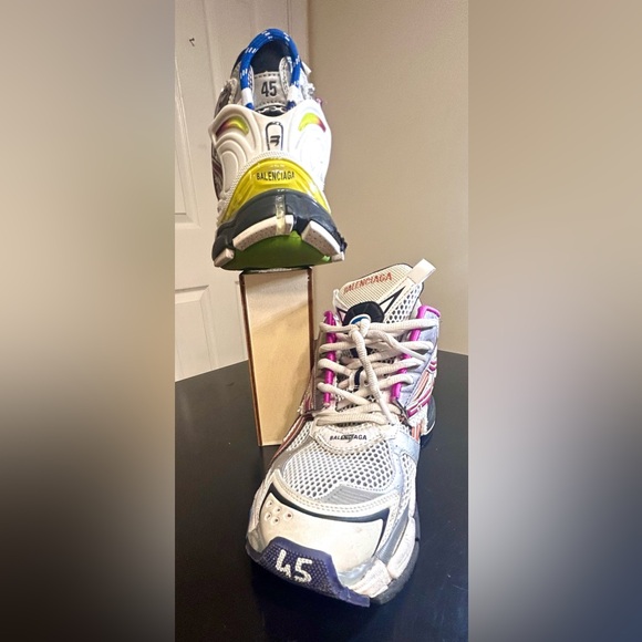 Balenciaga Runner Grey Multi Color Sneakers - Picture 3 of 13